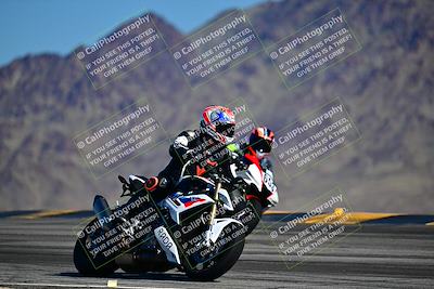 media/Mar-25-2024-Moto Forza (Mon) [[8d4319bd68]]/3-Intermediate Group/Session 2 (Turn 9)/